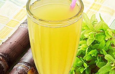 全套甘蔗汁飲料加工設(shè)備，小型蔬果汁生產(chǎn)線